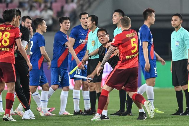 江苏肯帝亚上调19岁小将 国内球员注册达16人
